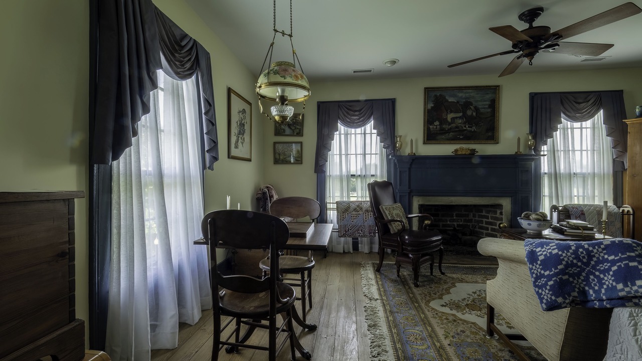 Photo of Livingroom in Snow Hill