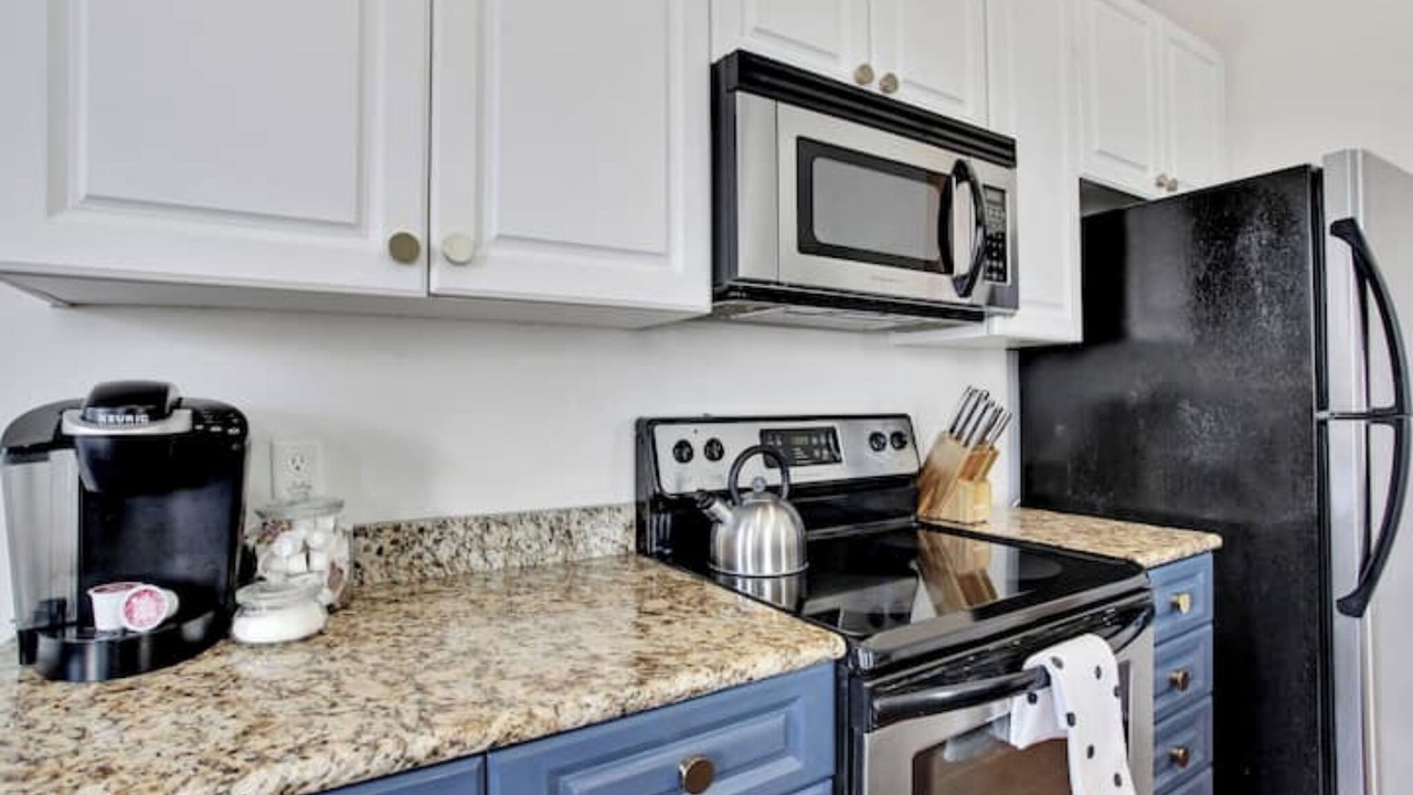 Photo of Kitchen in Thomas Square