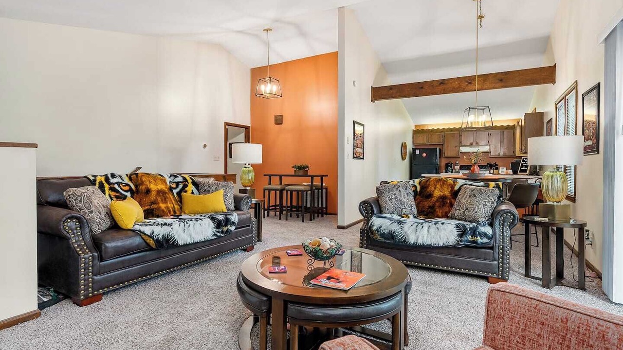Photo of Livingroom in Clemson