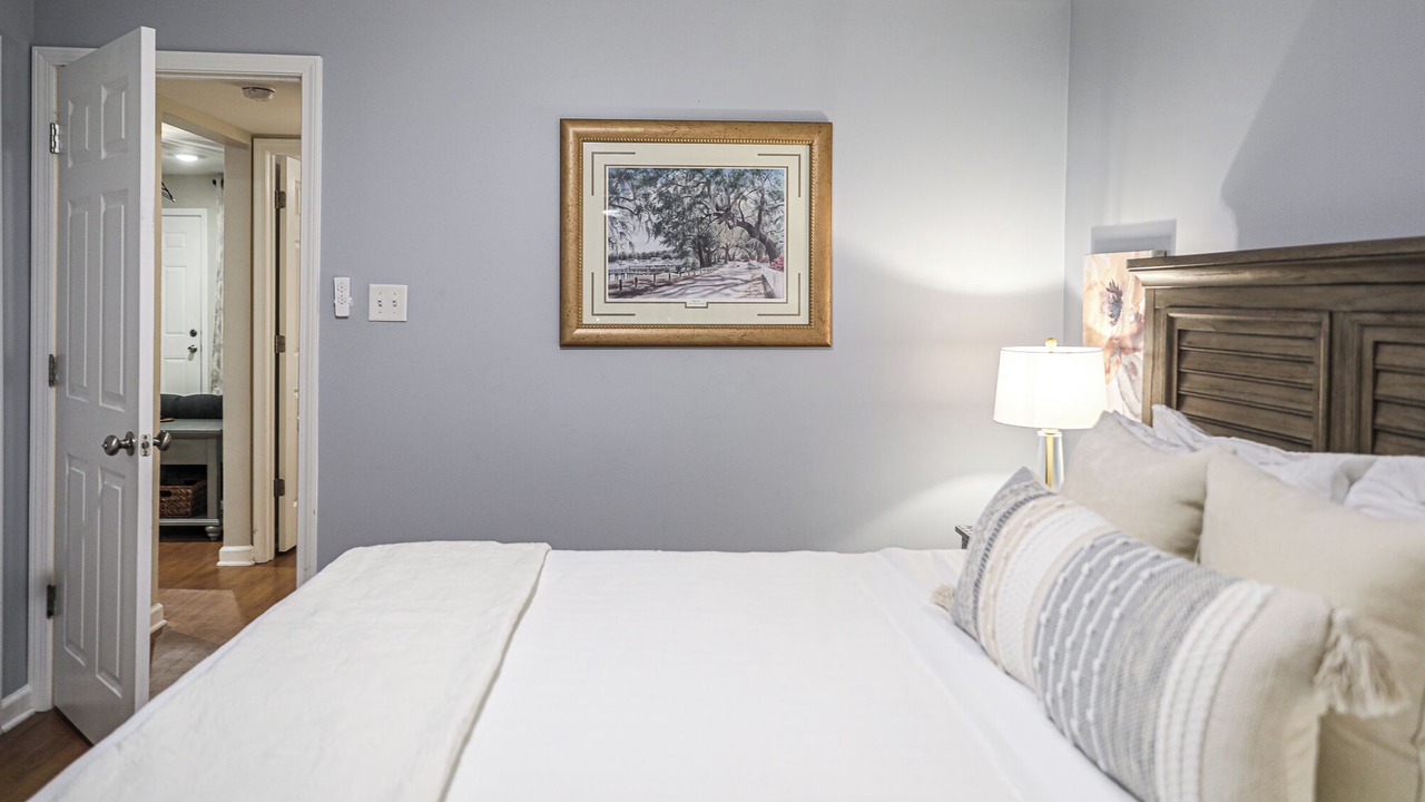 Photo of Bedroom in Savannah Victorian District