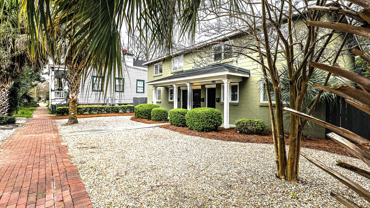 Photo of Outdoor in Savannah Victorian District