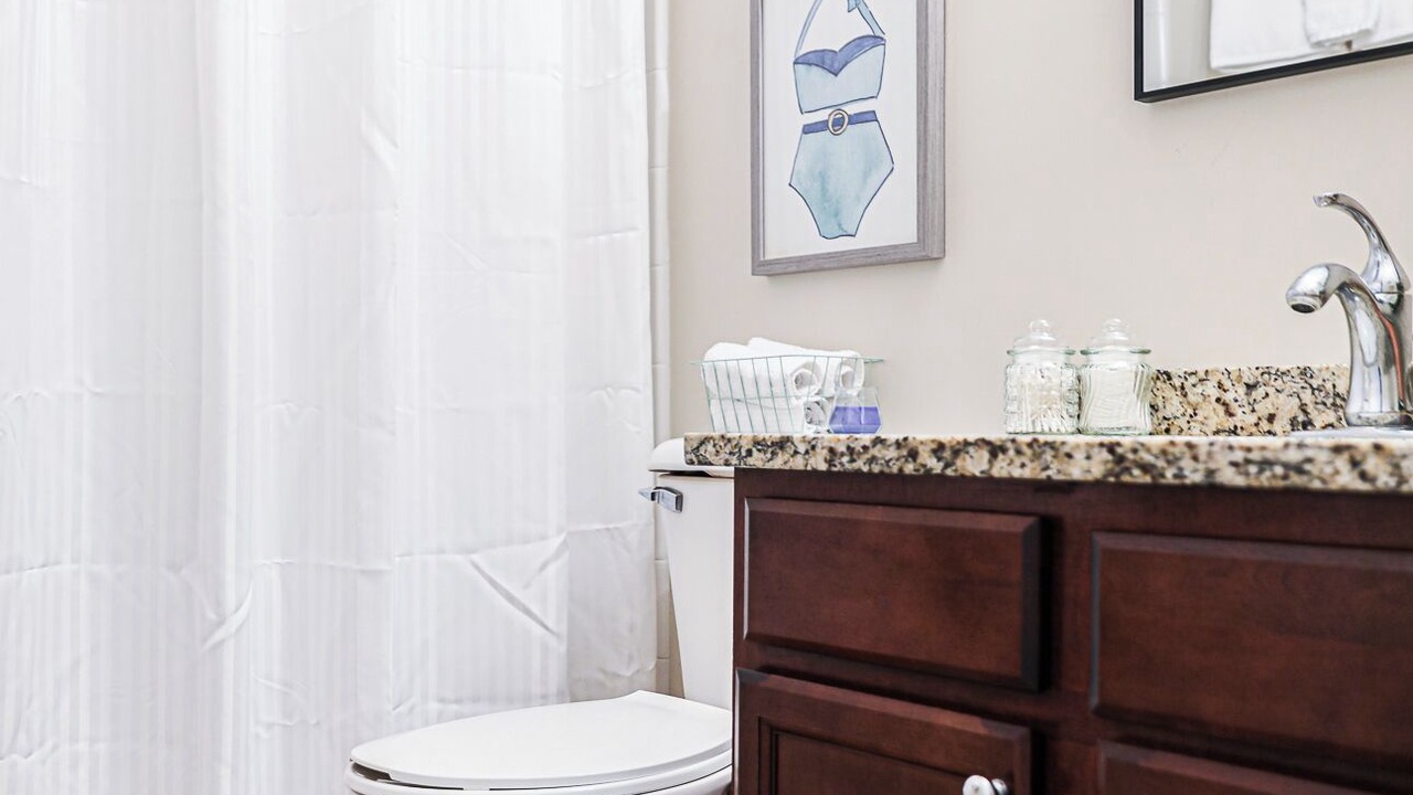 Photo of Bathroom in Savannah Victorian District