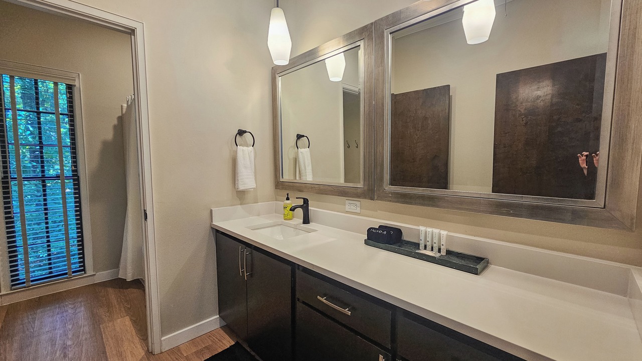 Photo of Bathroom in Statesboro