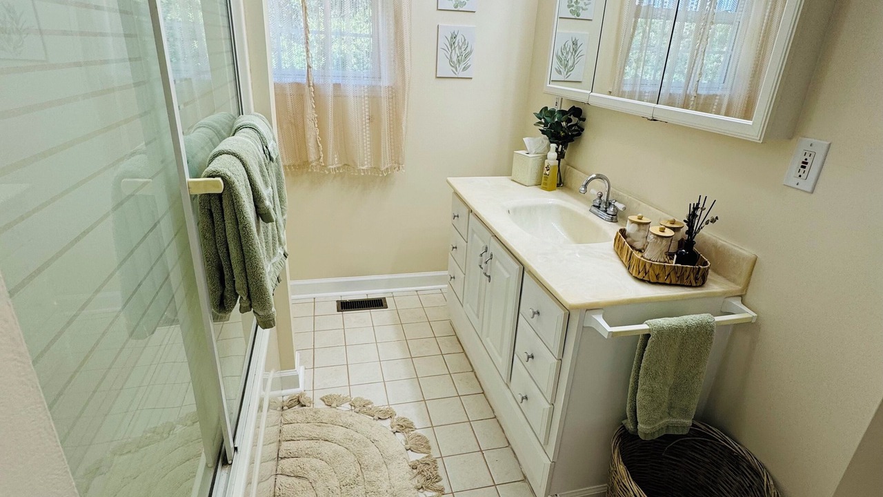 Photo of Bathroom in Franklin County