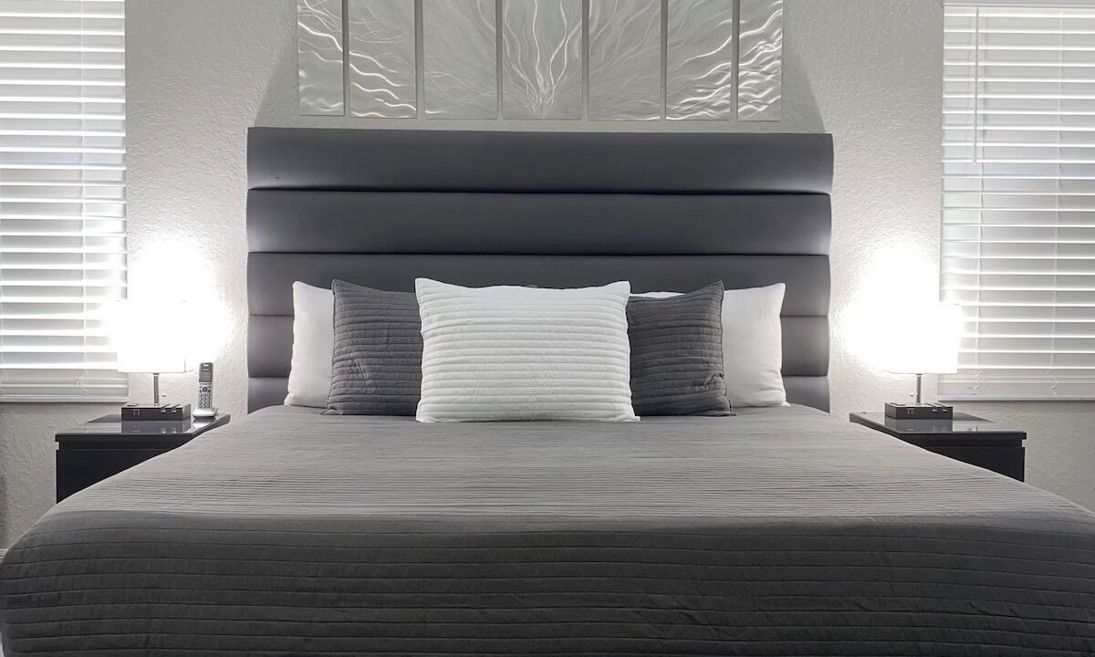 Photo of Bedroom in Regal Palms
