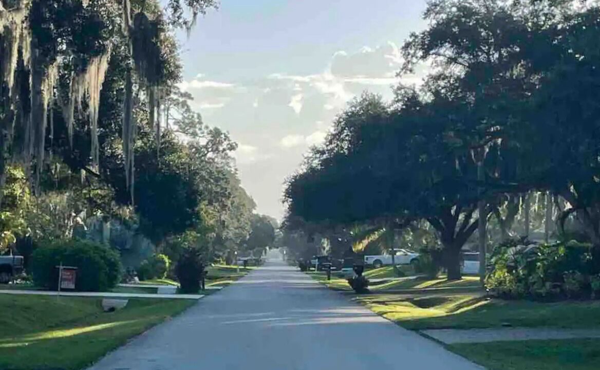 Photo of Others in Florida Ridge