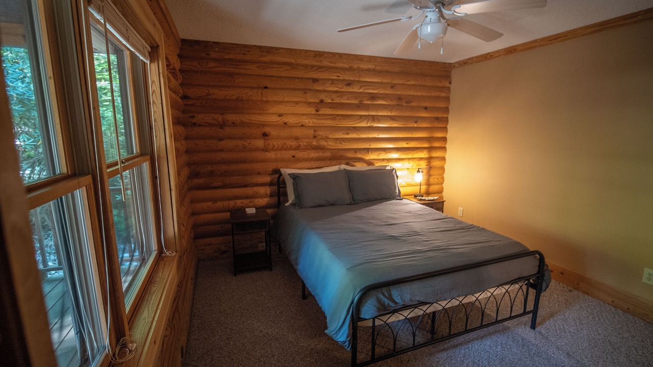 Photo of Bedroom in Salem