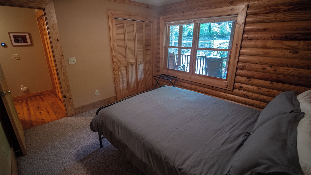 Photo of Bedroom in Salem