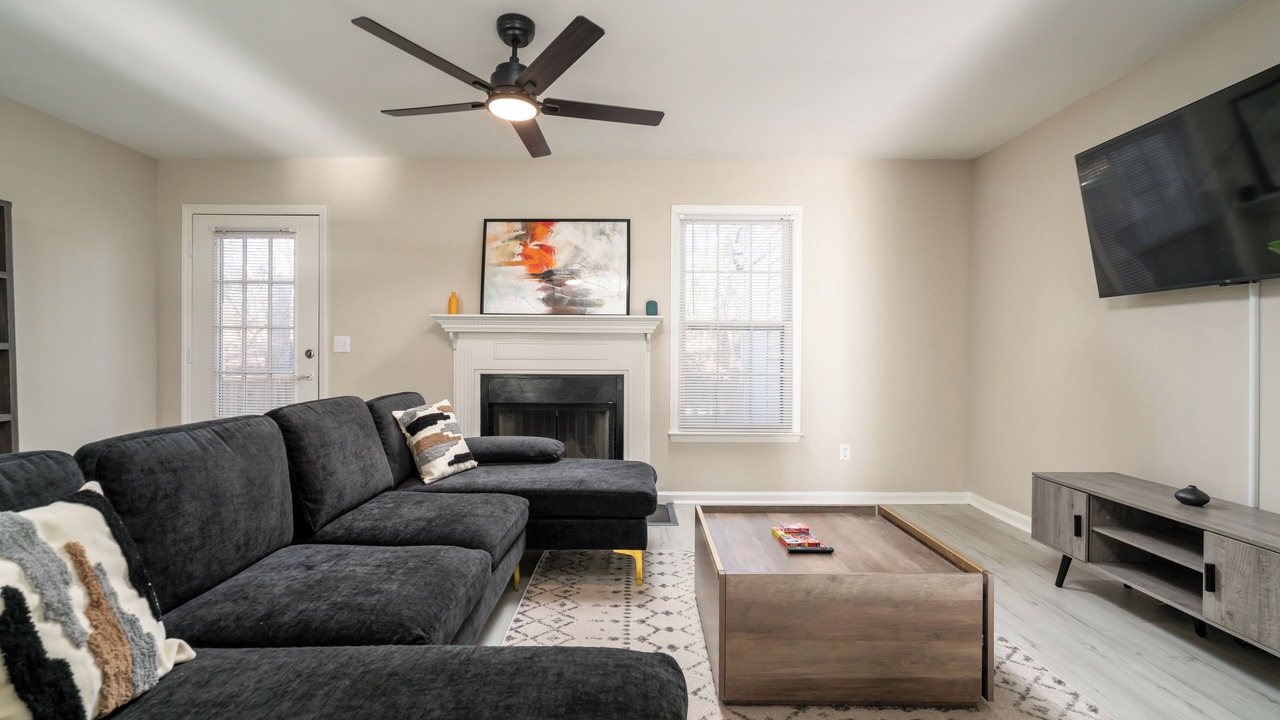 Photo of Livingroom in Huntcliff