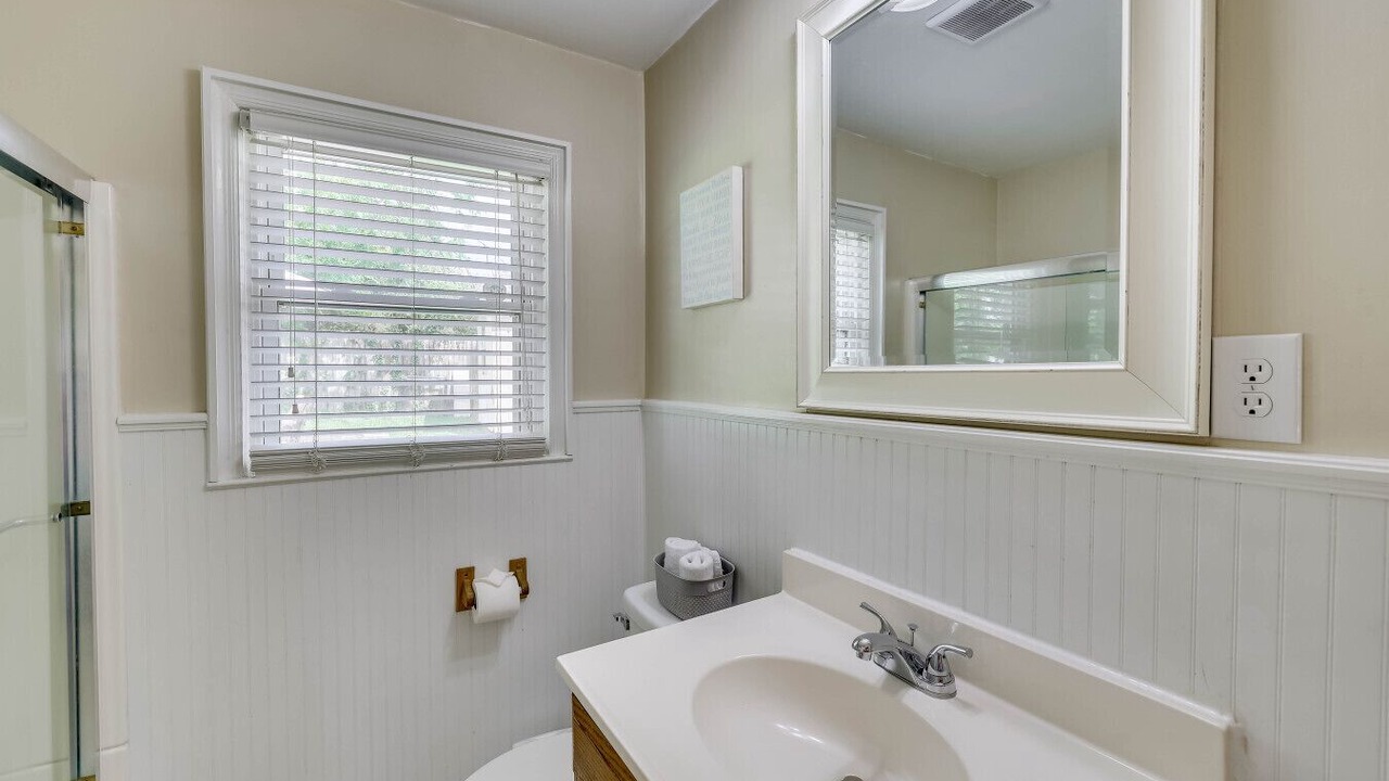 Photo of Bathroom in National Hills