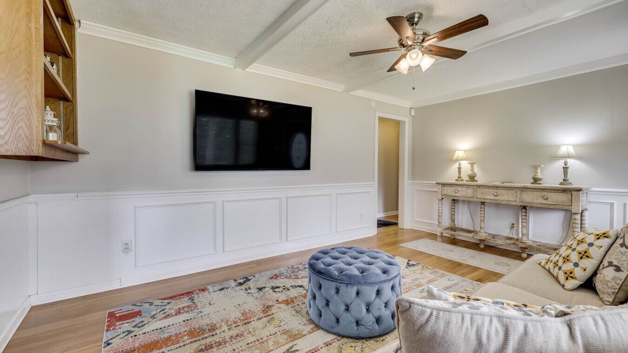 Photo of Livingroom in National Hills