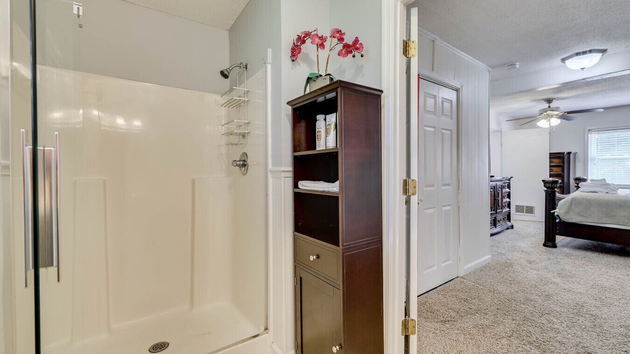 Photo of Bathroom in National Hills