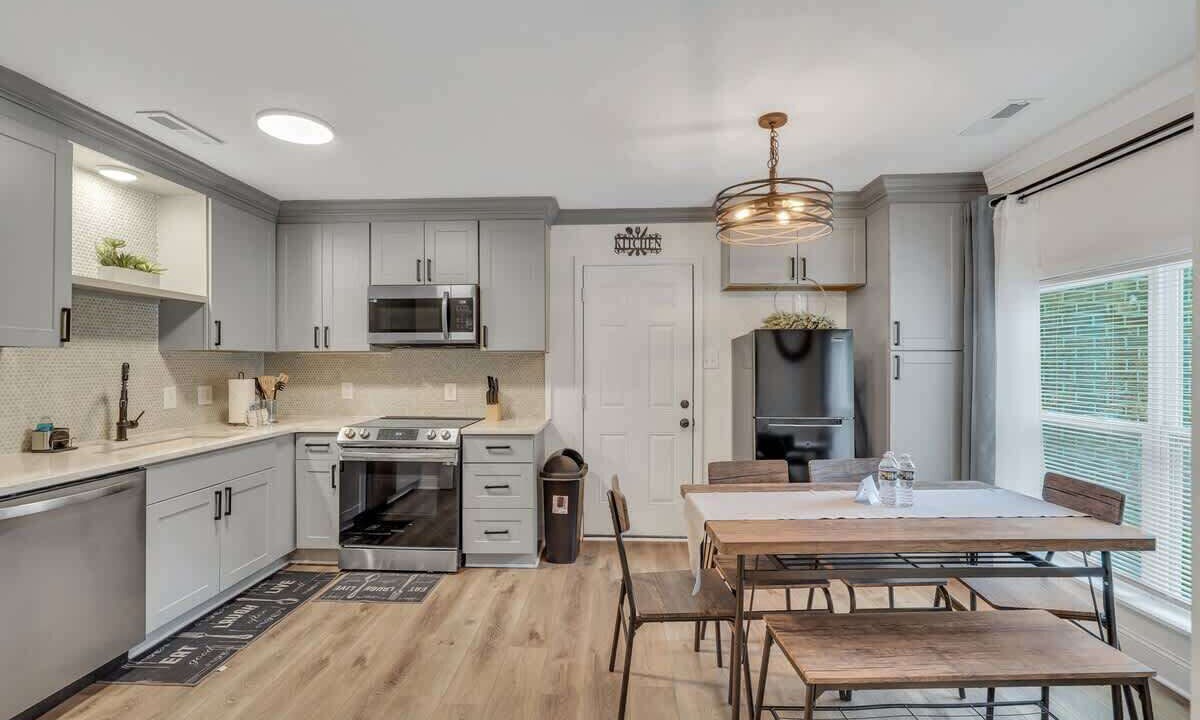 Photo of Kitchen in Pooler