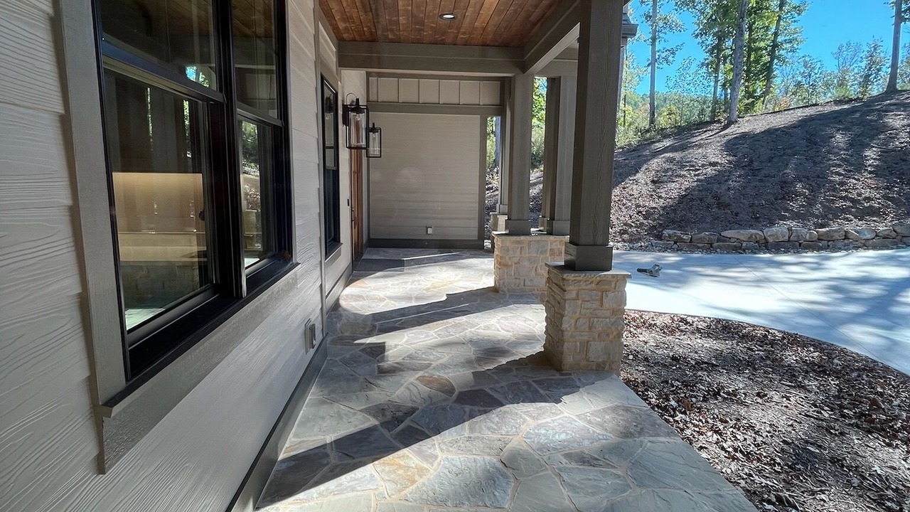 Photo of Outdoor in Six Mile