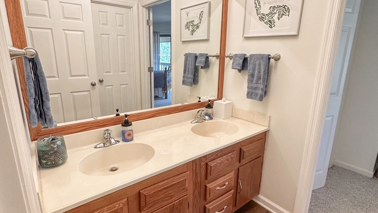 Photo of Bathroom in Foxfire