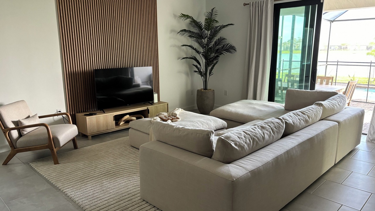 Photo of Livingroom in Estero