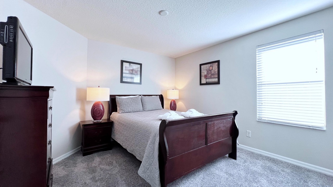 Photo of Bedroom in Veranda Palms