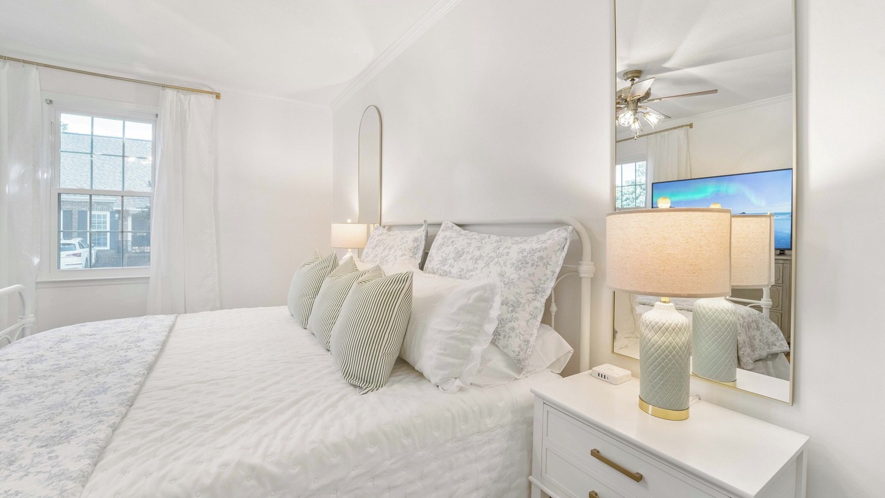Photo of Bedroom in Summerville