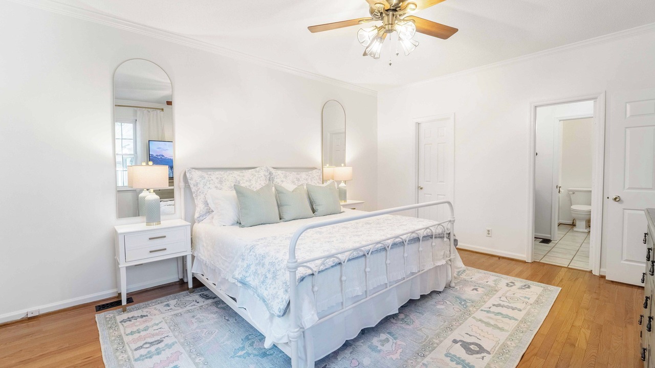Photo of Bedroom in Summerville