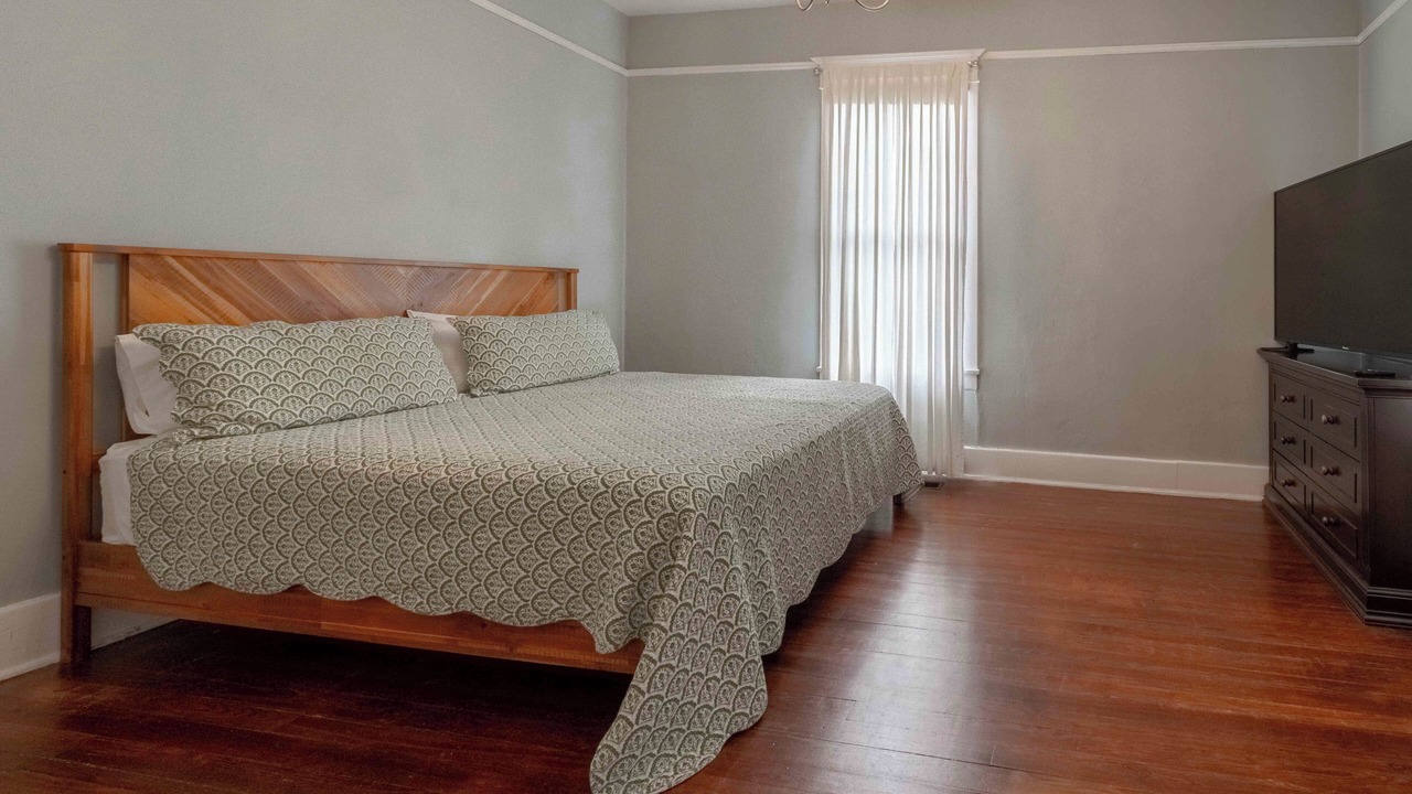 Photo of Bedroom in Summerville
