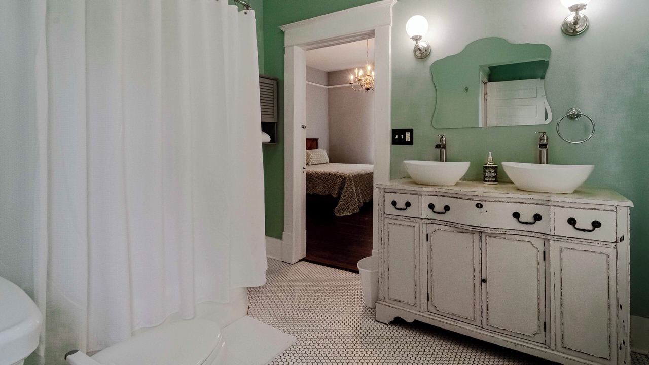 Photo of Bathroom in Summerville