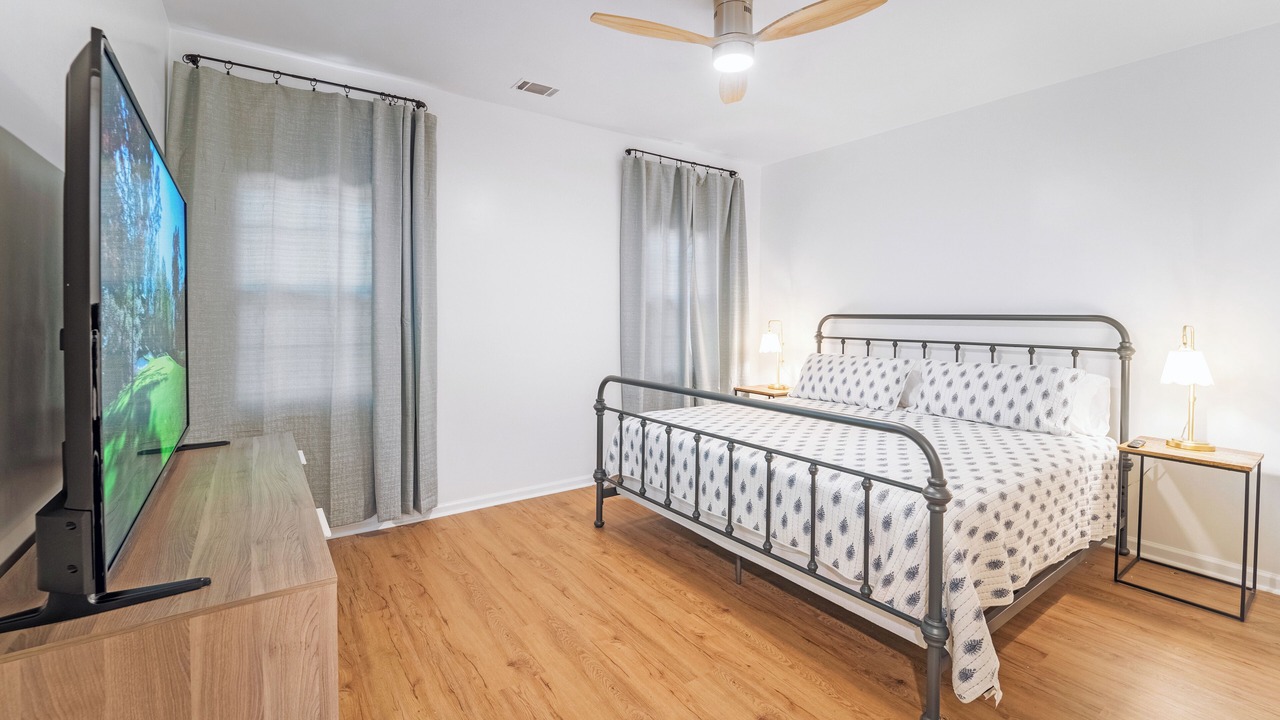 Photo of Bedroom in Summerville
