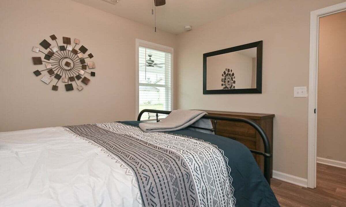 Photo of Bedroom in Commerce
