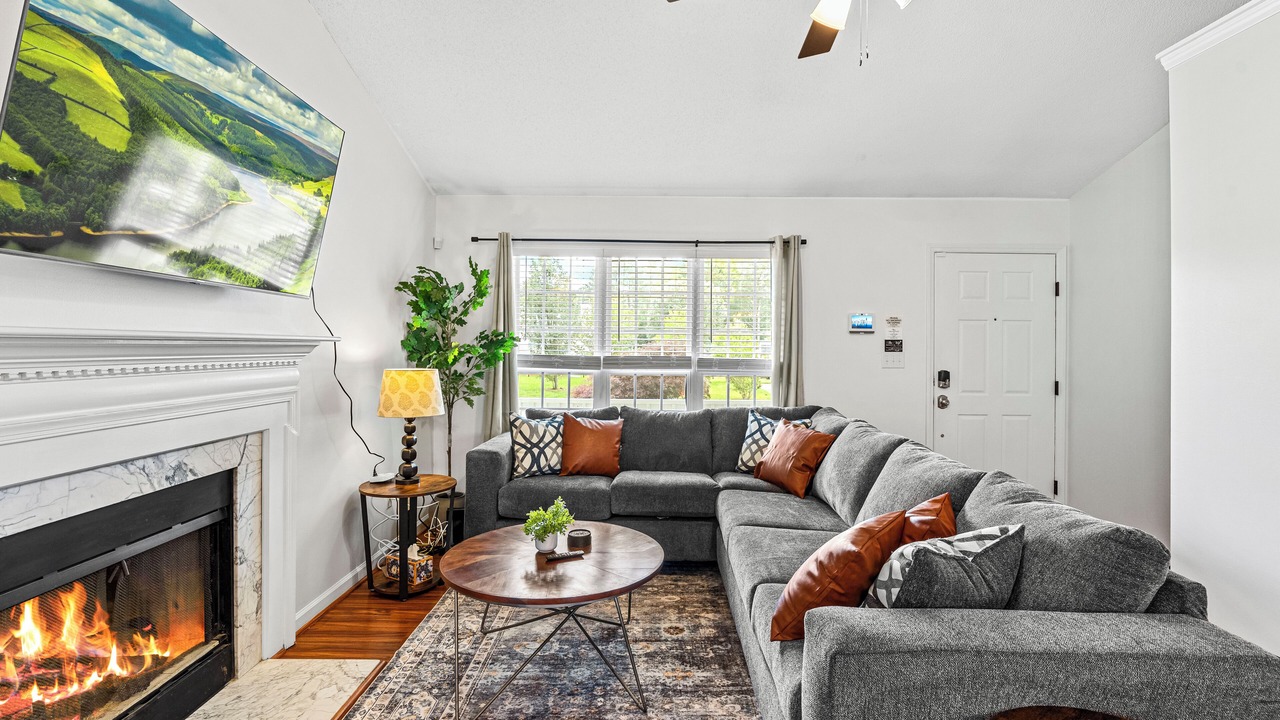 Photo of Livingroom in Holly Springs