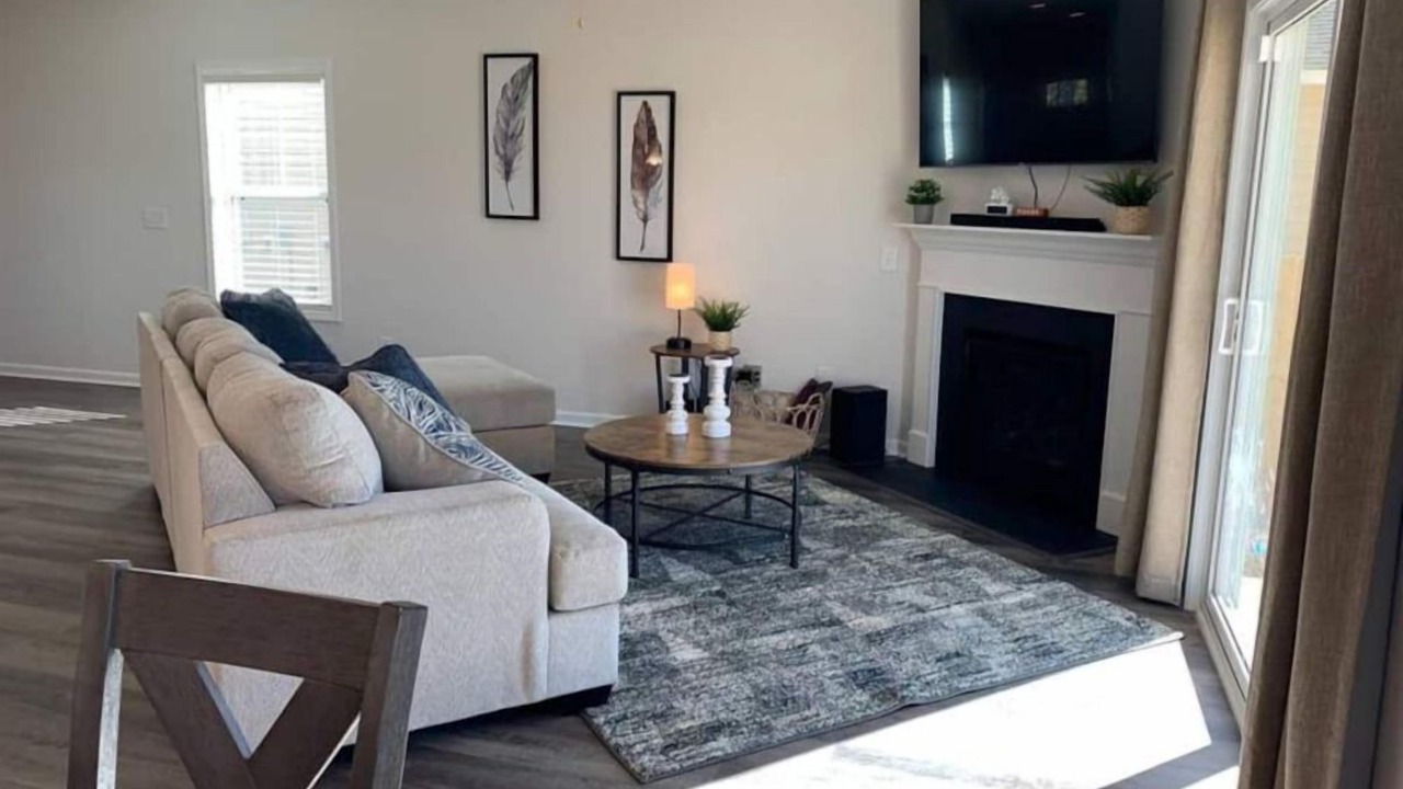 Photo of Livingroom in Pendleton