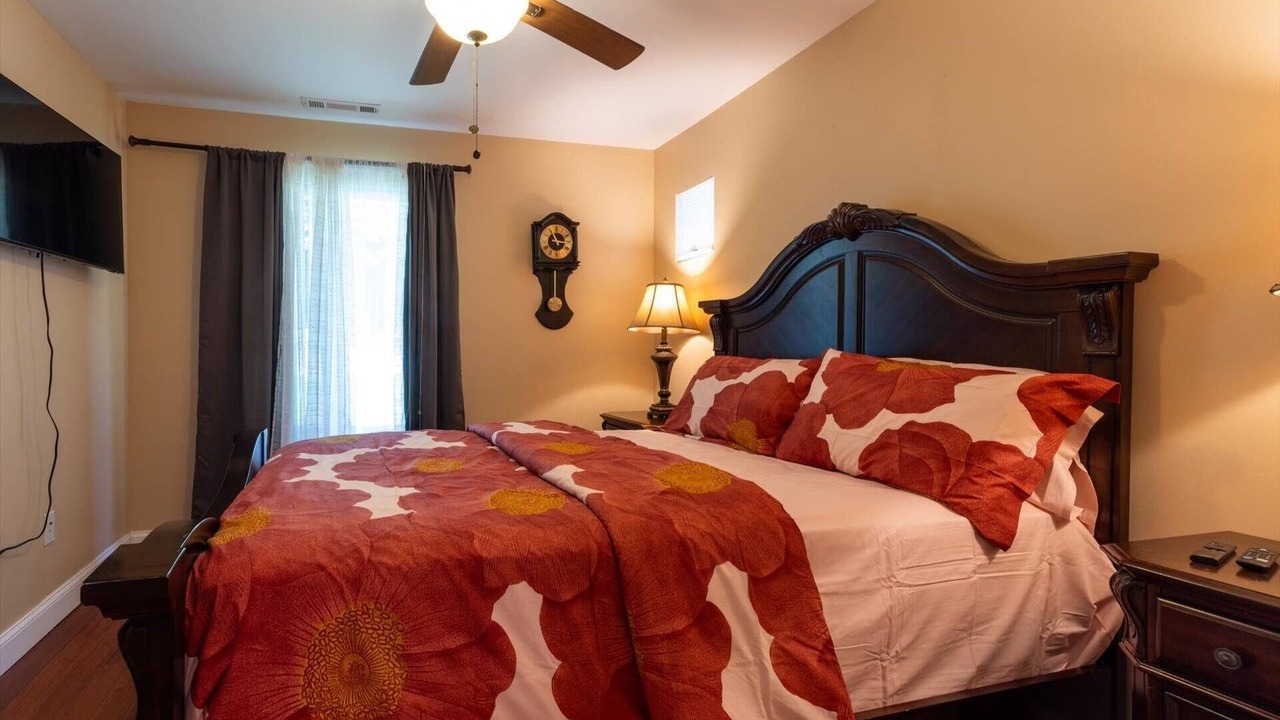 Photo of Bedroom in Duluth