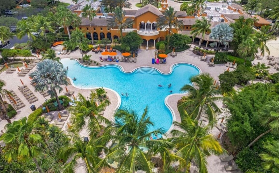 Photo of Outdoor in Flamingo Fairways