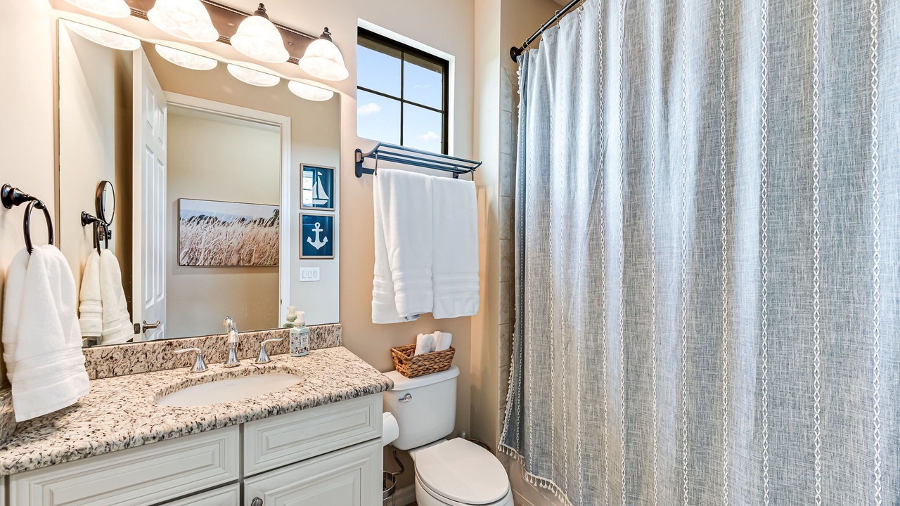 Photo of Bathroom in Flamingo Fairways