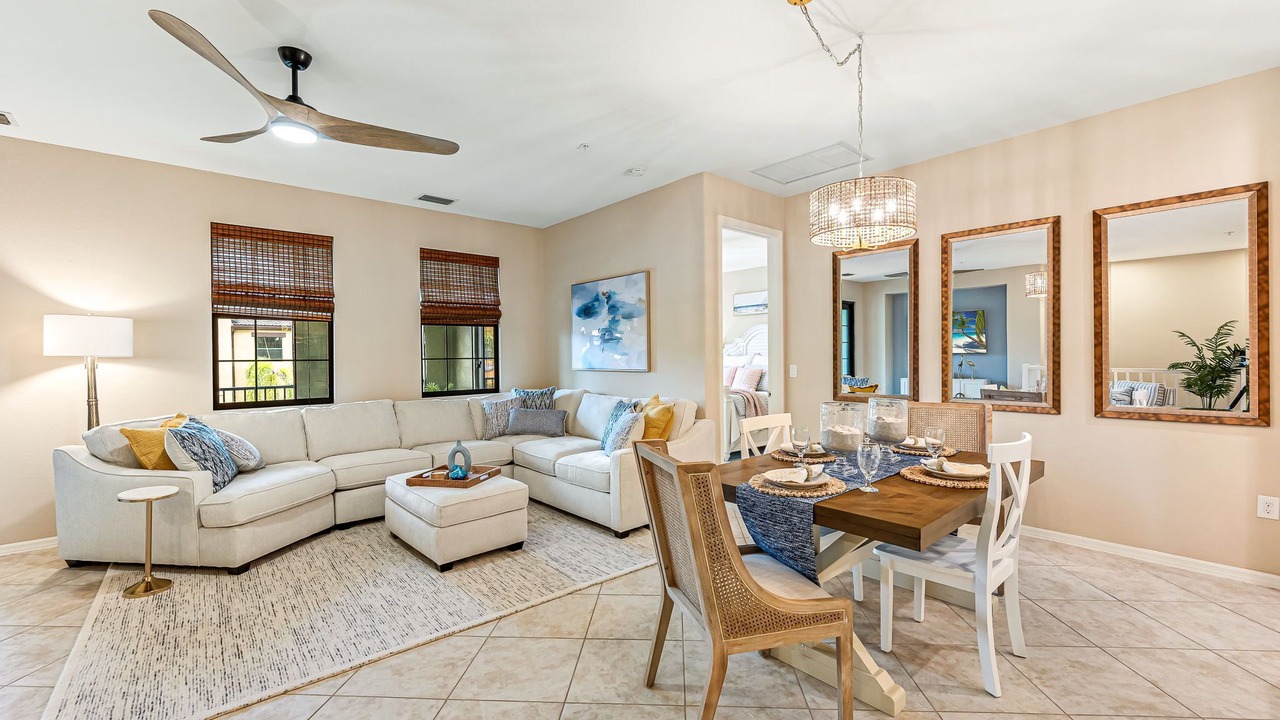 Photo of Livingroom in Flamingo Fairways