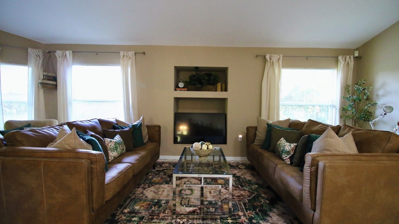 Photo of Livingroom in Florida Ridge