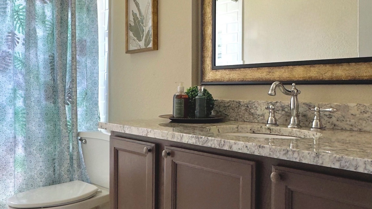 Photo of Bathroom in Florida Ridge