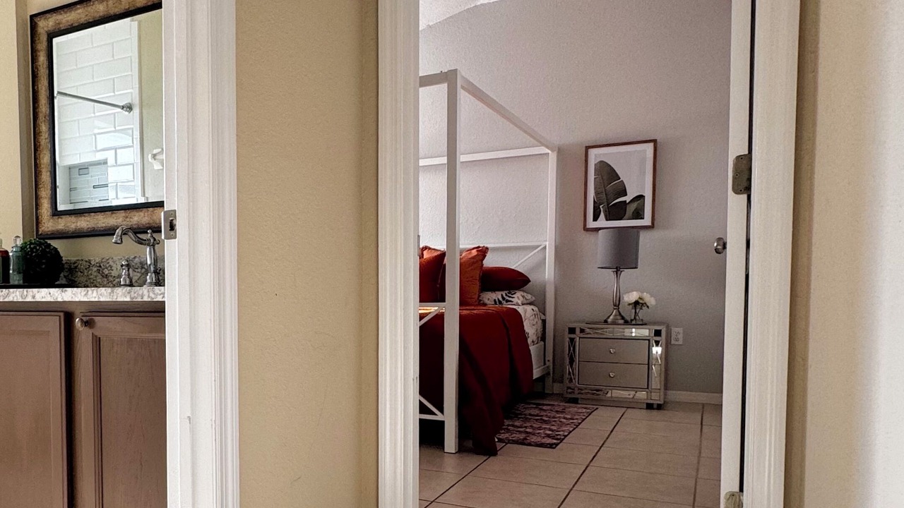 Photo of Bedroom in Florida Ridge
