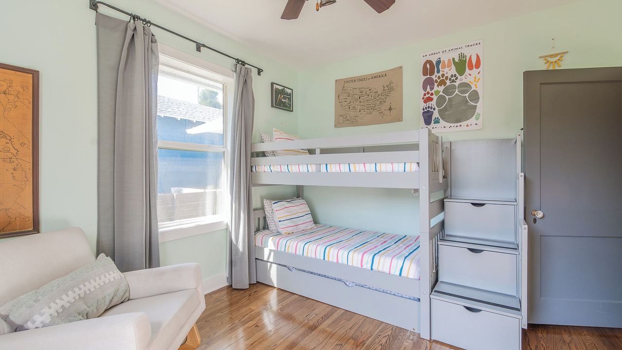 Photo of Bedroom in Eagle Lake