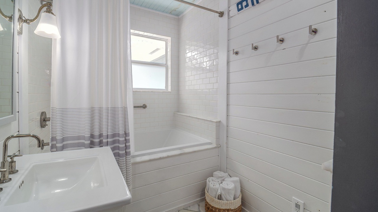 Photo of Bathroom in Eagle Lake