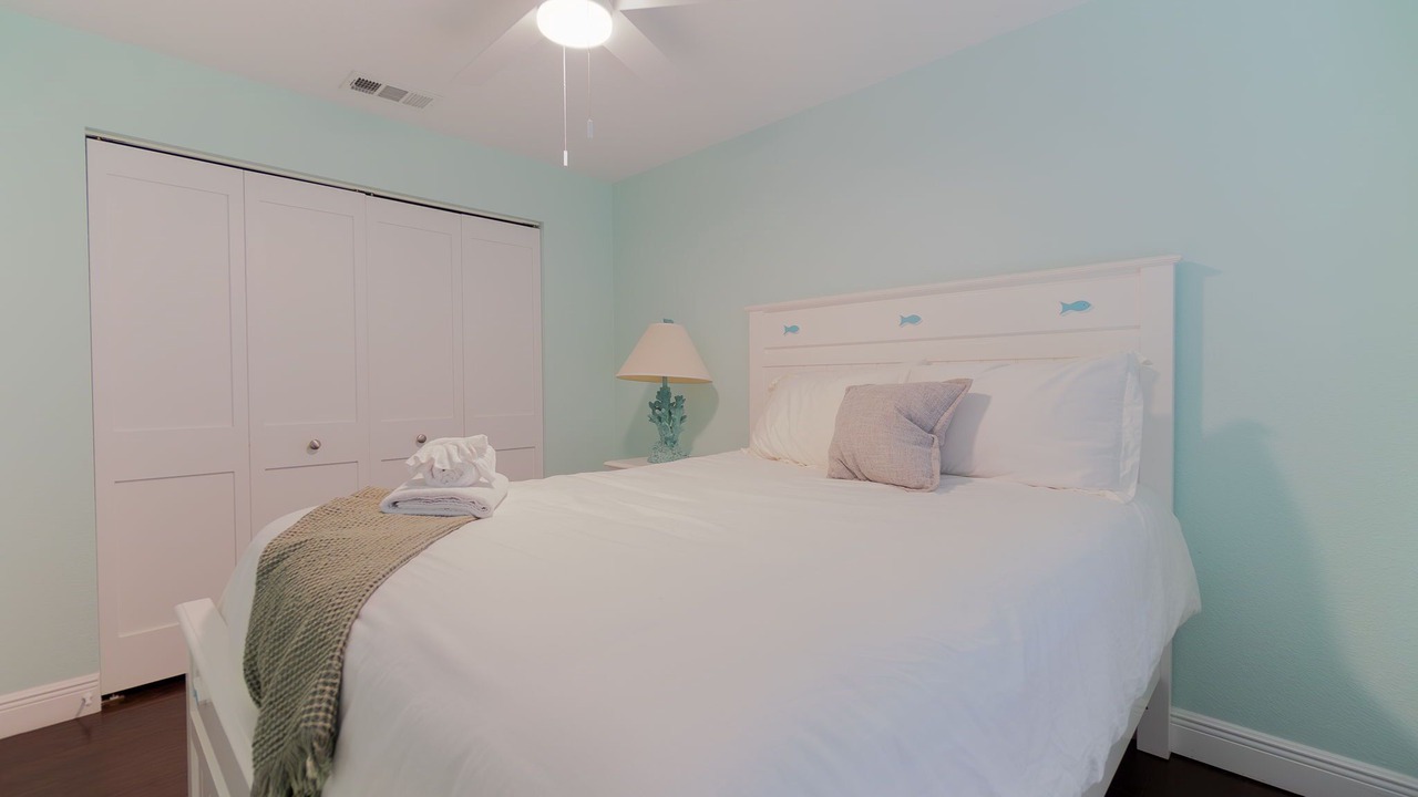 Photo of Bedroom in North Beach