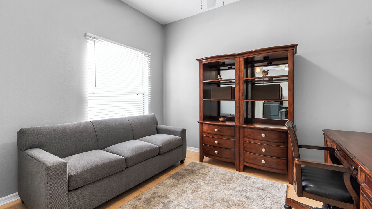 Photo of Livingroom in Vero Lake Estates
