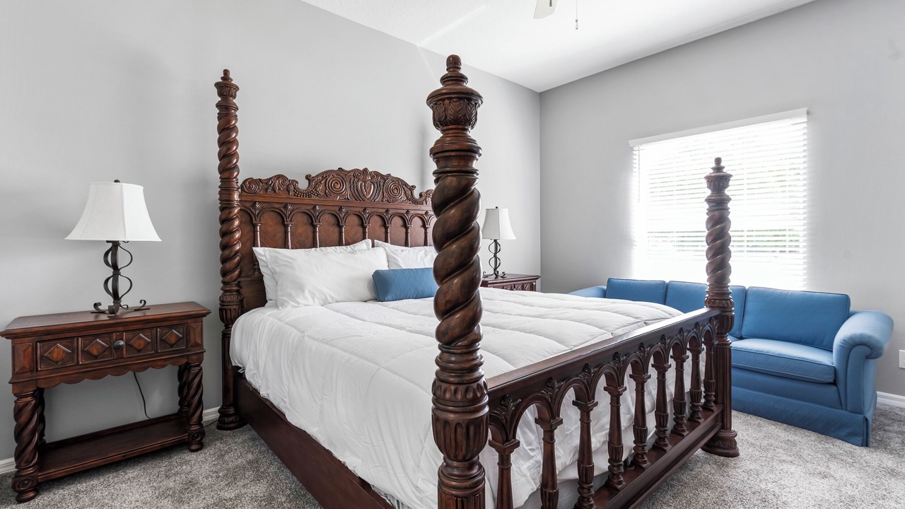 Photo of Bedroom in Vero Lake Estates