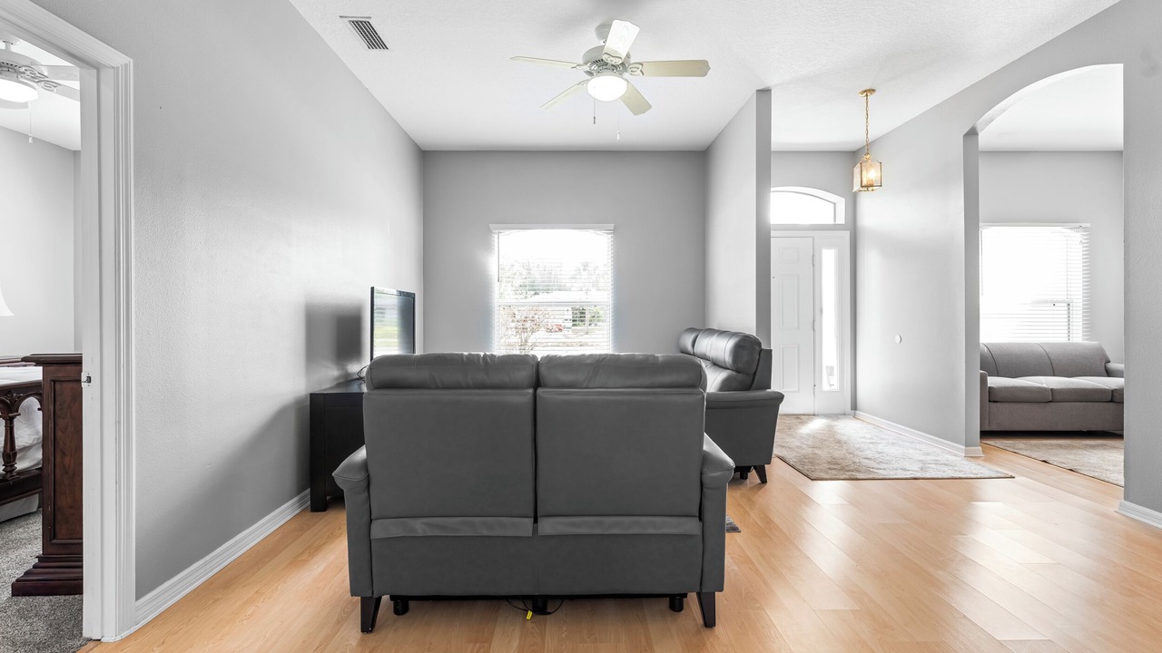 Photo of Livingroom in Vero Lake Estates