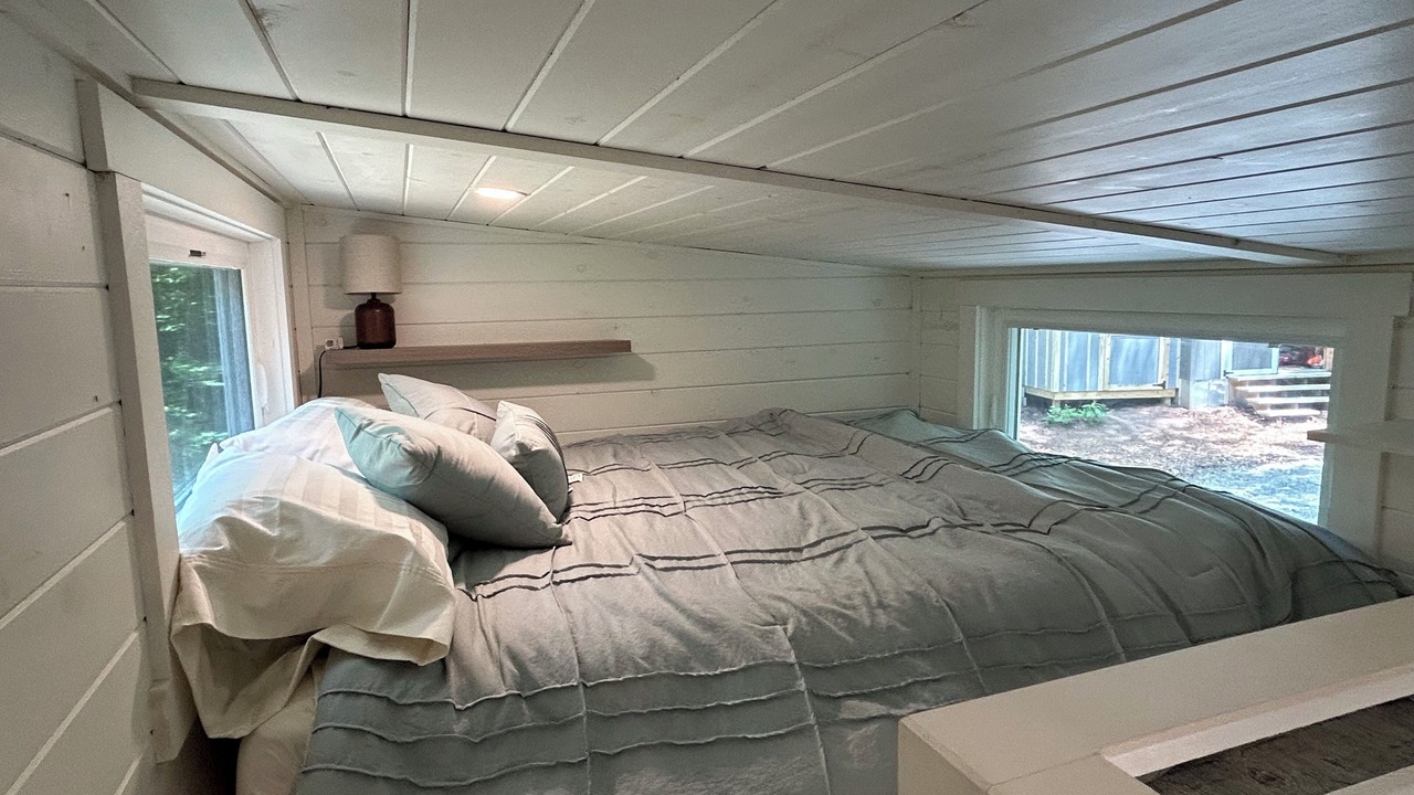 Photo of Bedroom in Mountain Rest