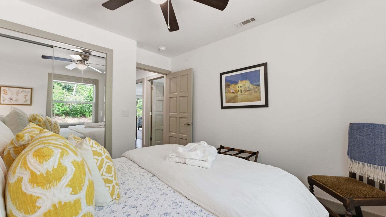 Photo of Bedroom in Highlands Hills