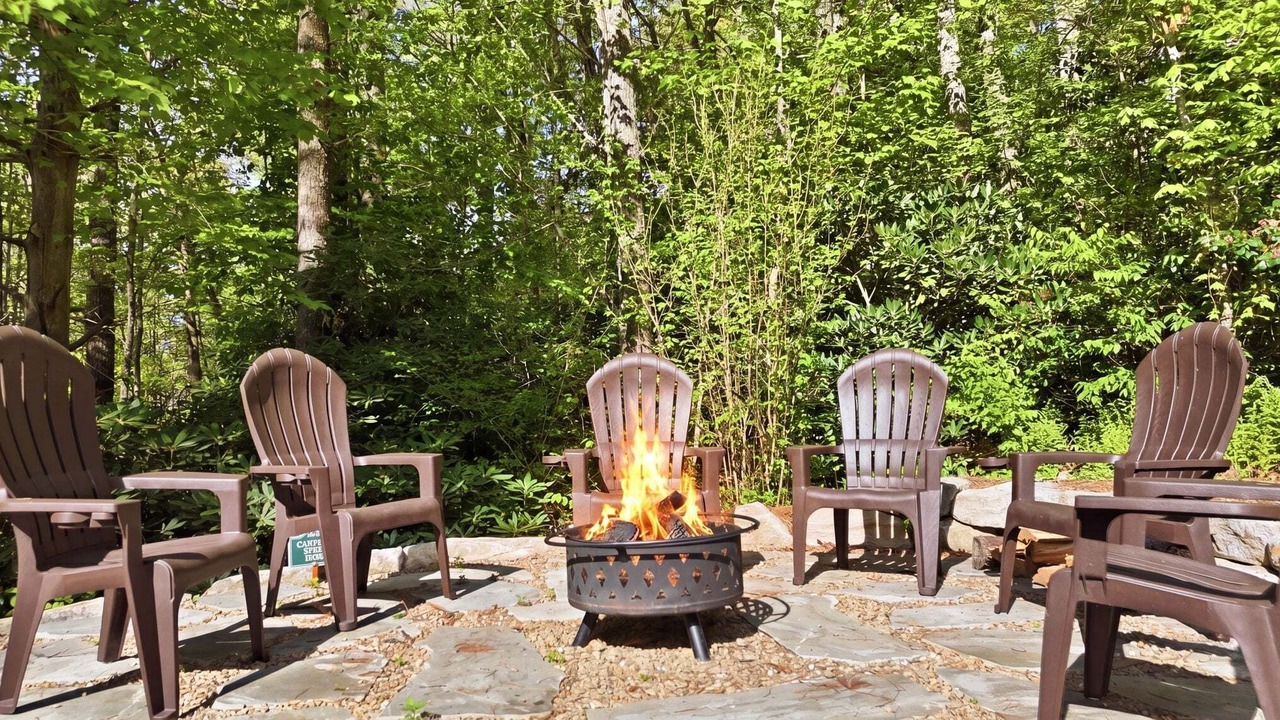 Photo of Outdoor in Highlands Hills