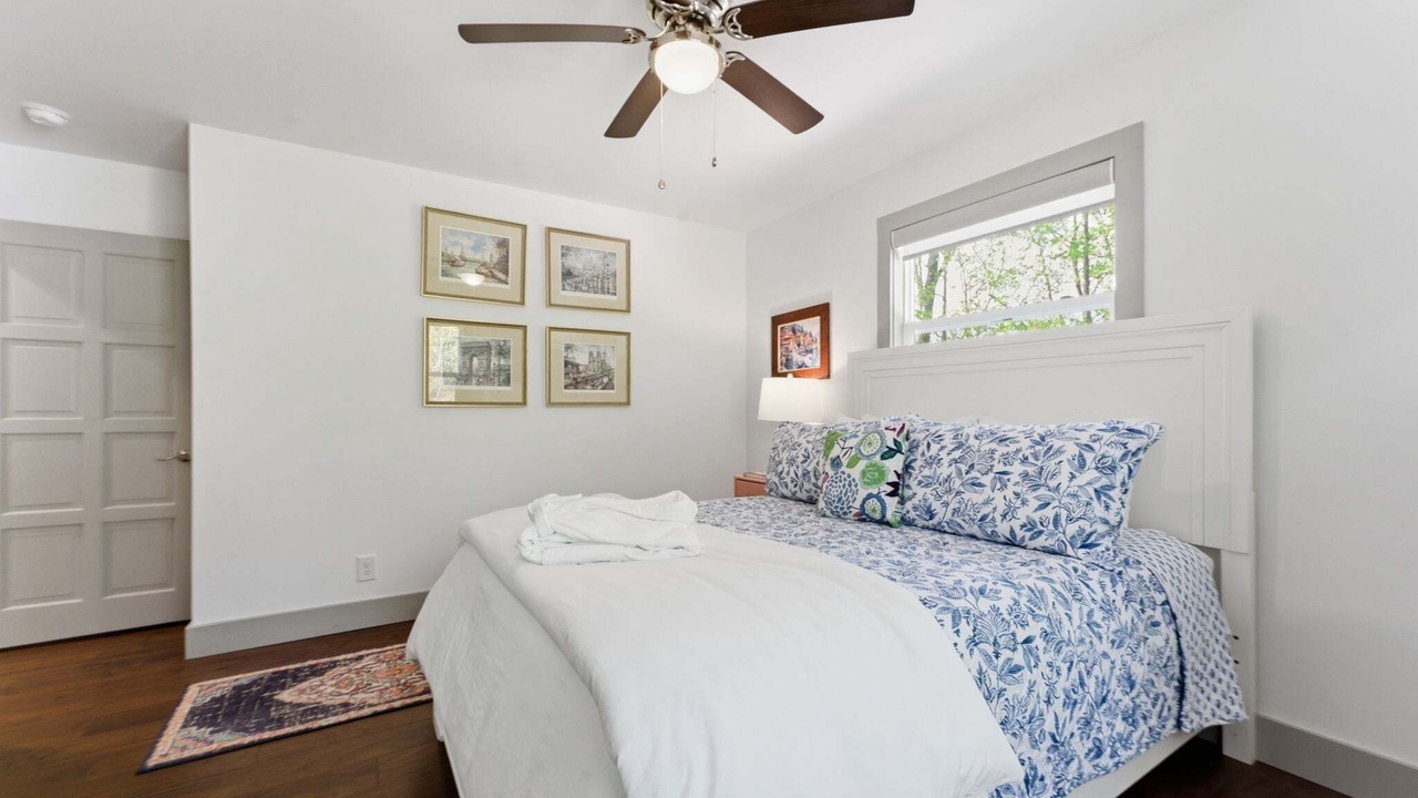 Photo of Bedroom in Highlands Hills