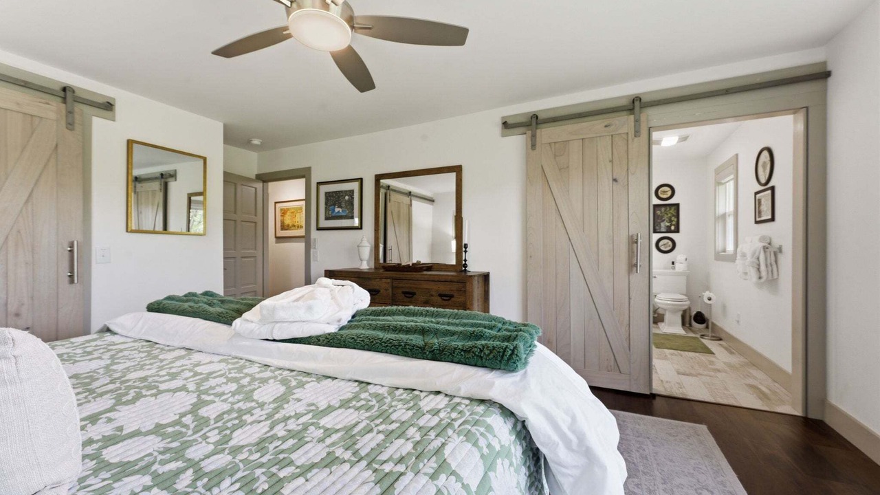 Photo of Bedroom in Highlands Hills