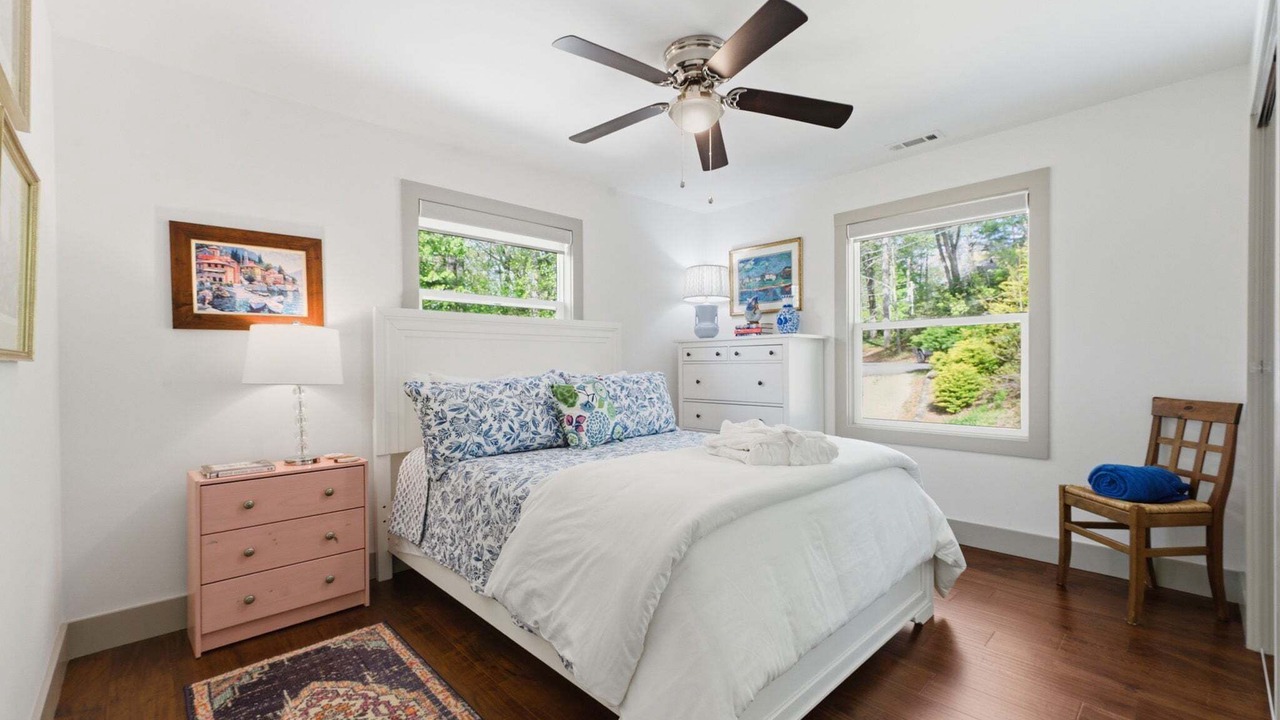 Photo of Bedroom in Highlands Hills