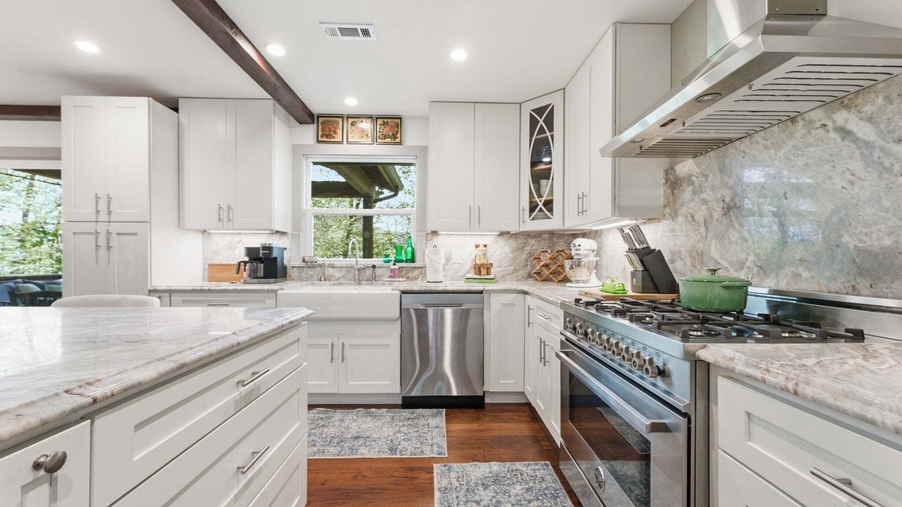Photo of Kitchen in Highlands Hills