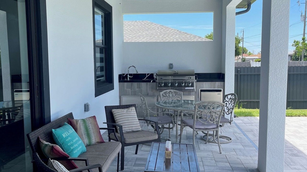 Photo of Outdoor in Mariner